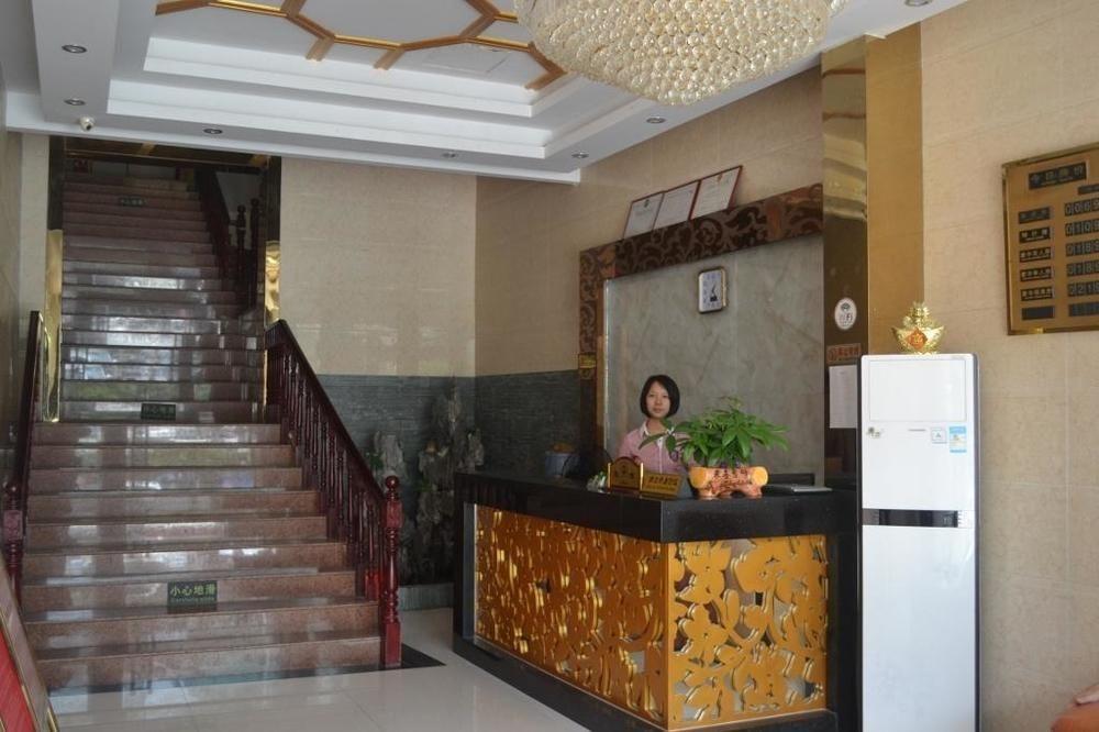 Cai Yue Hotel Шэньчжэнь Экстерьер фото